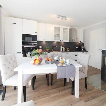 Salzluft Mit Sauna * Цингст